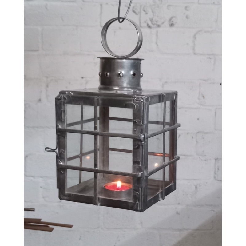 Tinplate lantern, square